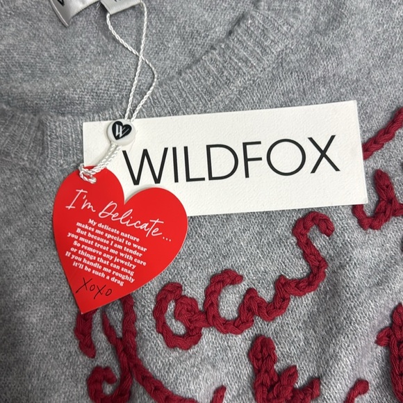 Wildfox Gray Sweater NWT embroider Roasty & Toasty light intentional distress M - Picture 5 of 15